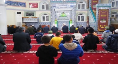 Nazilli'de, Kahramanmaraş merkezli depremlerde yaşamını yitirenler anıldı