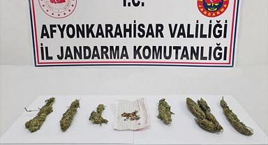 Sandıklı'da uyuşturucu operasyonunda 3 şüpheli yakalandı