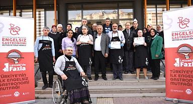 TÜRKİYE´YE ÖRNEK OLAN MERKEZ İLK MEZUNLARINI VERDİ