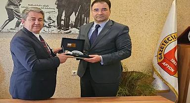 Üç aday adayından Afyonkarahisar Gazeteciler Cemiyeti'ne ziyaret