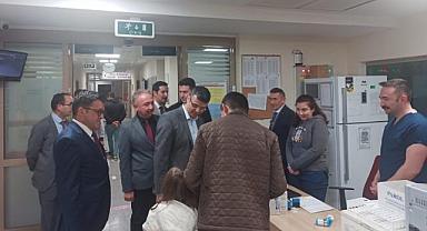 Uzm.Dr.Serhat Korkmaz, Şuhut Devlet Hastanesi'ni ziyaret etti