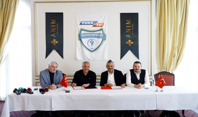 Yukatel Merkezefendi Belediyesi Basket, başantrenör Zafer Aktaş ile sözleşme yeniledi