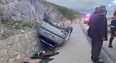 Afyonkarahisar'da iki otomobilin çarpışması sonucu 5 kişi yaralandı