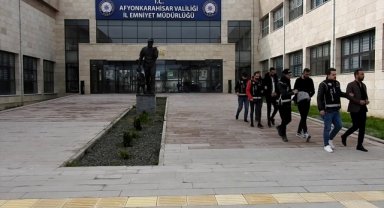 Afyonkarahisar'da suç örgütü operasyonunda 4 şüpheli tutuklandı
