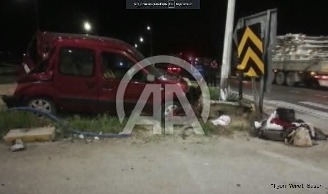 Afyonkarahisar'da zincirleme trafik kazasında 2 kişi öldü