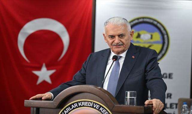 AK Parti Genel Başkanvekili Yıldırım, İzmir'de esnaf temsilcileriyle buluştu: