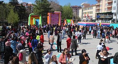 Başkan Koyuncu'dan Çocuklara 23 Nisan Armağanı