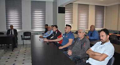 İscehisar'da itfaiye personeline doğal gaz semineri verildi