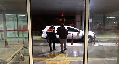 İzmir merkezli FETÖ operasyonunda 22 şüpheli gözaltına alındı