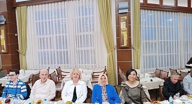 MALİ MÜŞAVİR RASİME FEDAKAR: YOL YORMUYORSA YOLDAŞINDANDIR.