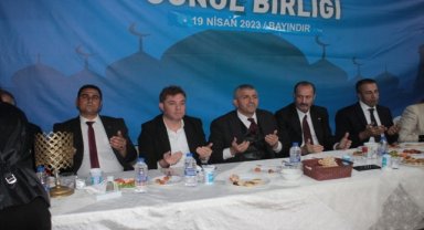 MHP İzmir milletvekili adayları iftar programında buluştu