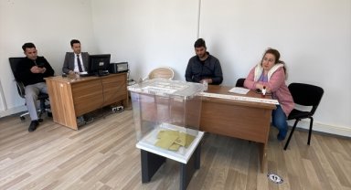 Milas-Bodrum Havalimanı ve Bodrum Gümrük Kapısı'nda oy verme işlemi başladı