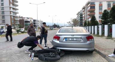 Nazilli'de kaza yapan 15 yaşındaki sürücü yaralandı