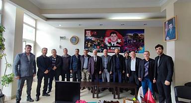 SİNANPAŞALI MUHTARLARDAN AK PARTİLİ ADAY ADAYINA DESTEK..