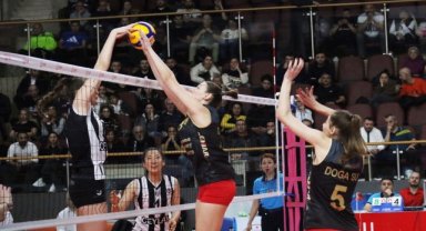 Voleybolda Kadınlar 1. Lig yarı final etabı, Bolu'da devam ediyor