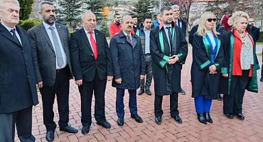 YÜCEL GENÇ AVUKATLARI YALNIZ BIRAKMADI