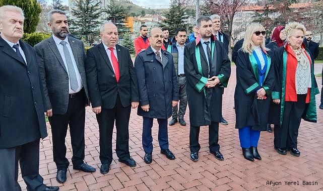 YÜCEL GENÇ AVUKATLARI YALNIZ BIRAKMADI