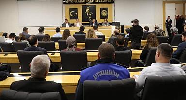 ZEYBEK BAŞKAN PERSONELİYLE BAYRAMLAŞTI