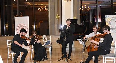 22. Afyonkarahisar Klasik Müzik Festivali Prag Oda Orkestrası ve Solistler Konseri ile son buldu