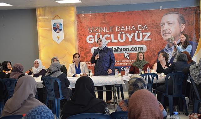 Afyonkarahisar AK Parti milletvekili adayı Ertürk, İscehisar'da seçim çalışması yaptı