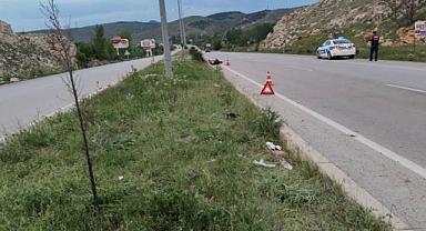 Afyonkarahisar'da bariyerlere çarpan motosikletin sürücüsü öldü