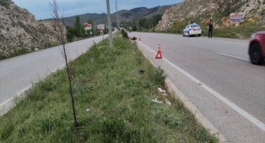 Afyonkarahisar'da bariyerlere çarpan motosikletin sürücüsü öldü