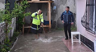 Afyonkarahisar'da sağanak etkili oldu