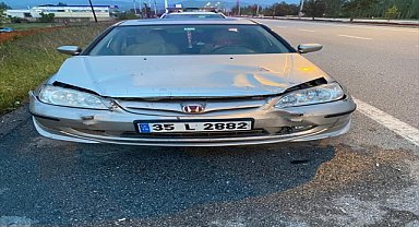 Afyonkarahisar'da iki otomobilin çarpıştığı kazada 5 kişi yaralandı