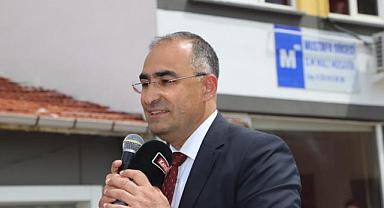 AK Parti Afyonkarahisar il teşkilatı Sandıklı ilçesinde miting düzenlendi.