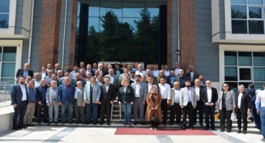 AK Parti Manisa Milletvekili Baybatur, Demirci'de ziyaretlerde bulundu
