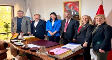 AK Parti Milletvekili Adayı Tan, seçim çalışmalarını sürdürüyor