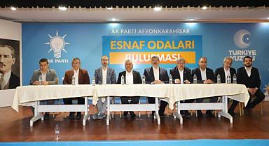 AK PARTİ TEŞKİLATLARI ESNAFLARIN ODA BAŞKANLARI İLE BULUŞTU