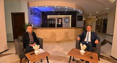 BAŞKAN DR. MUSTAFA ÇÖL CANLI YAYINDA GÜNDEMİ DEĞERLENDİRDİ