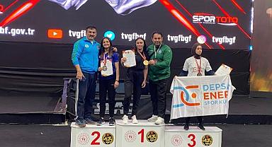 Bilek Güreşçiler Avrupa Yolunda