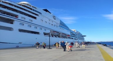 Bodrum'a Bahama bandıralı kruvaziyerle 515 turist geldi