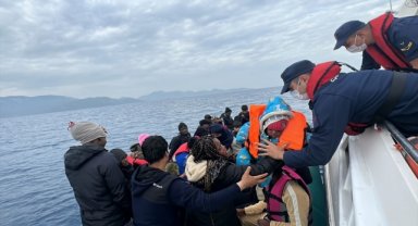 Bodrum açıklarında 30 düzensiz göçmen kurtarıldı