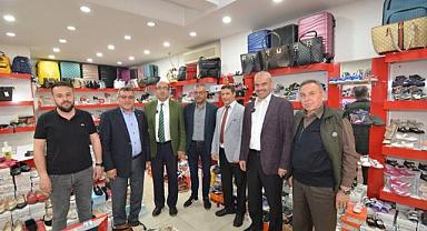 CUMHUR İTTİFAKI İLÇEMİZDEKİ ESNAFLARIMIZI ZİYARET EDEREK, CUMHURBAŞKANIMIZ RECEP TAYYİP ERDOĞAN’A DESTEK İSTEDİLER