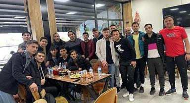 DİŞLİ HİBRİT SPOR 4 ATTI LİDERLİĞİ KAPTI