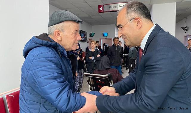 DR. ARSLAN’DAN MESLEKTAŞLARI, HASTA VE HASTA YAKINLARINA ZİYARET
