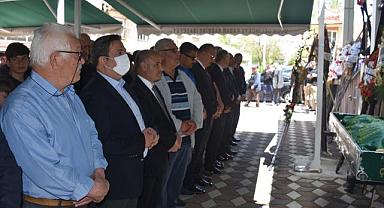 Emniyet Genel Müdürü Mehmet Aktaş cenazeye katıldı