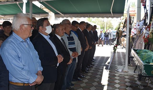 Emniyet Genel Müdürü Mehmet Aktaş cenazeye katıldı