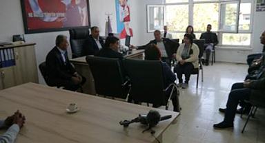 Hakan Şeref Olgun'dan İYİ Parti Dinar Teşkilatına Teşekkür Ziyareti