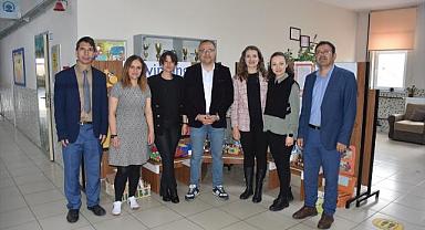 İlkokul öğrencileri hayallerindeki oyuncağı atık malzemelerden tasarladı