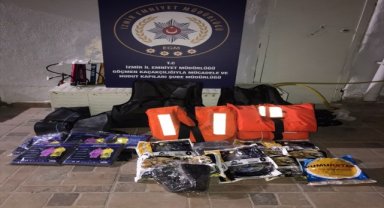 İzmir'de 3 zanlı "göçmen kaçakçılığı" suçundan tutuklandı