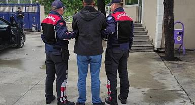 JANDARMA CİNSEL İSTİSMAR SUÇUNDAN ARANAN FİRARİYİ YAKALADI.!