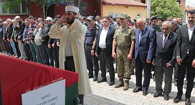 Kıbrıs gazisi Afyonkarahisar'da son yolculuğuna uğurlandı