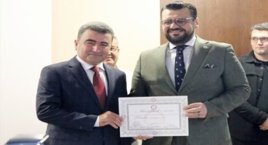 Manisa'dan seçilen milletvekilleri mazbatalarını aldı
