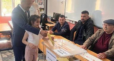 Milletvekili Taytak ailesi birlikte oyunu kullandı