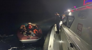 Muğla açıklarında 19 düzensiz göçmen yakalandı