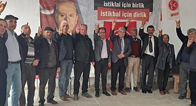 Sinanpaşa’da, İYİ Parti'den istifa edenler MHP'ye katıldı